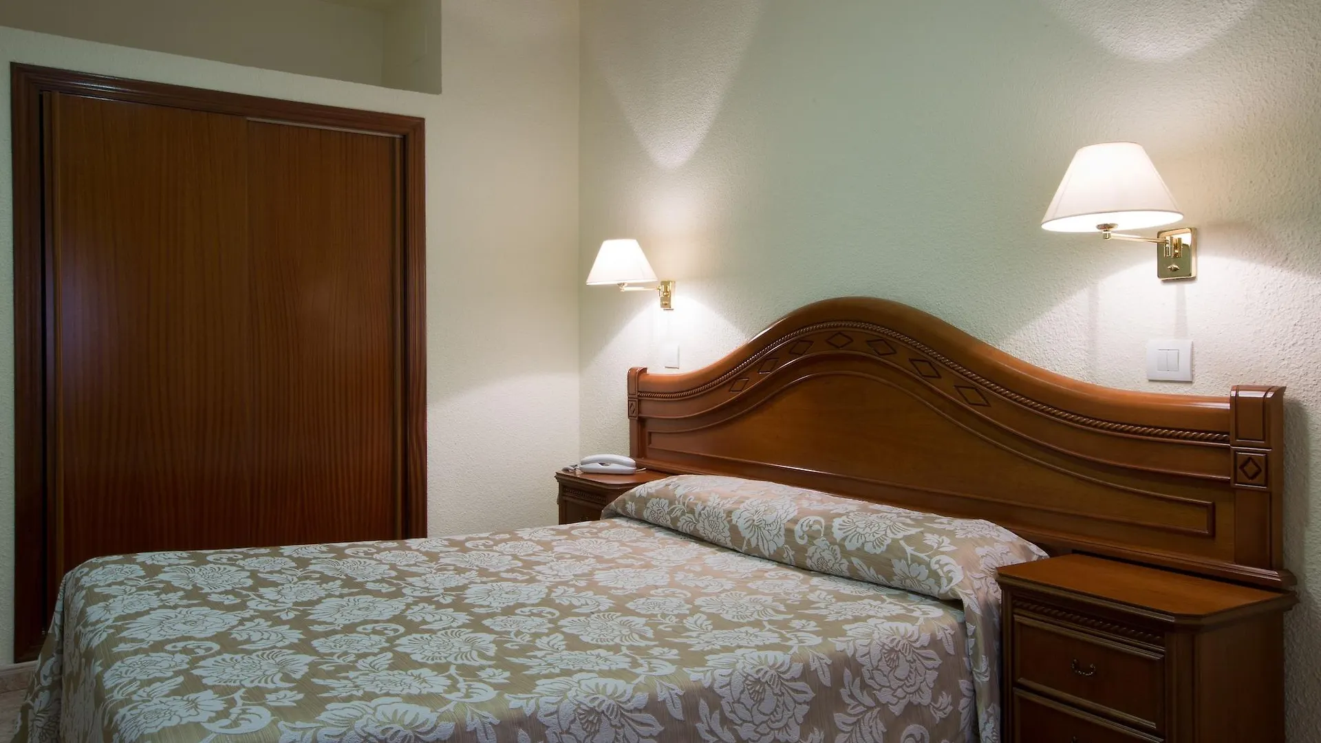 Hotel Riviera Cordoue