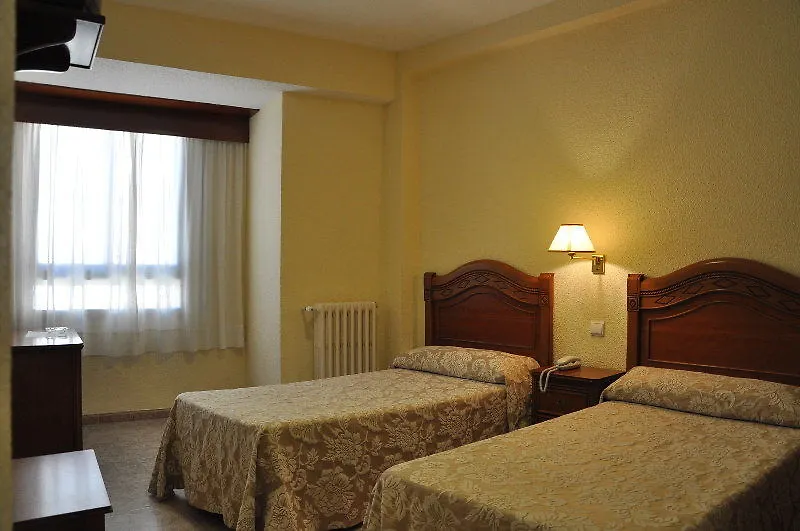 Hotel Riviera Cordoue 2*,  Espagne