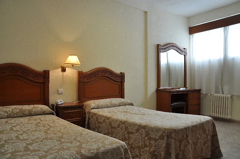 **  Hotel Riviera Córdoba Spanje